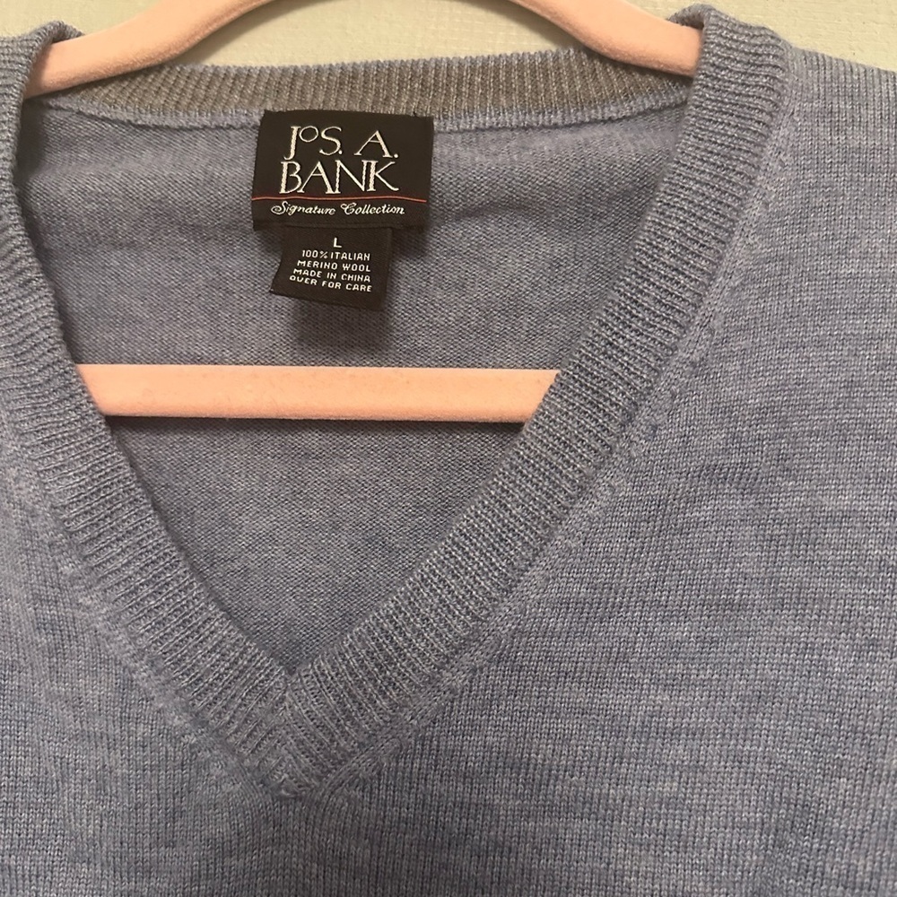 Jos A Bank 100% Italian Merino Wool Blue Vneck Sweater Men Size Large - Picture 3 of 6